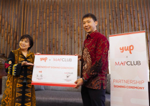 Revolusi Belanja Masa Kini, Yup Kolaborasi dengan MAPCLUB