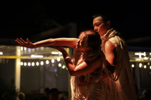 "Unspoken": Performance Art dari Jessica Soekidi yang Penuh Makna