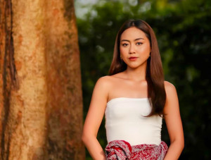“Terbawa Suasana”, Sisca Saras Comeback dengan Single Jujur nan Playful