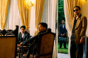 Terdiri Dari 15 Lagu, .FEAST Ceritakan Perjalanan Album 'Membangun & Menghancurkan"