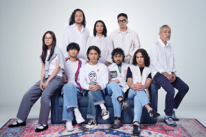 Bertabur Bintang, Sinemaku Picture Umumkan Jajaran All Cast Film 'Perayaan Mati Rasa'