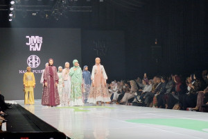 Nada Puspita Bawa Koleksi Eksklusif “The Secret Forest” di JMFW 2025