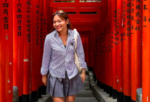Inspirasi Outfit Stylish Amel Carla Saat Liburan di Jepang