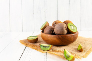 Bisa Turunkan Berat Badan, Ini Manfaat Buah Kiwi