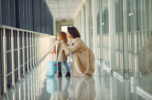 Tak Perlu Boyong Semua Anak, Ini Manfaat Traveling dengan Satu Anak