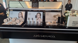 Hadir di Indonesia, Ini 3 Produk Jung Saem Mool Beauty yang Selalu Jadi Incaran