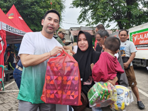 Bantu Korban Banjir Bekasi, OPPO Kembali Wujudkan #1Hari1Kebaikan