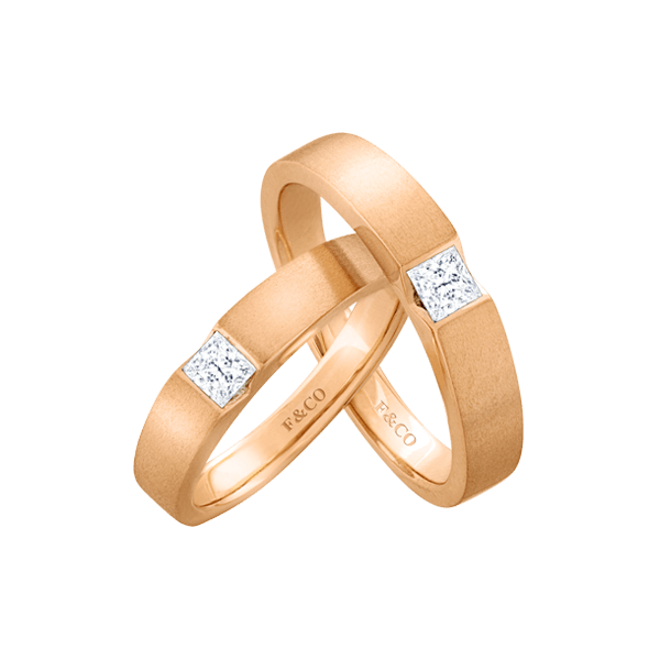 Timeless wedding ring set