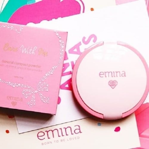 Emina Bare With Me Mineral Compact Powder