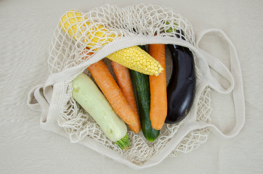 Beberapa sayuran renyah yang bisa dikonsumsi mentah