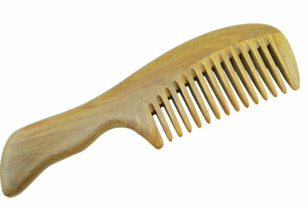 Wide tooth comb