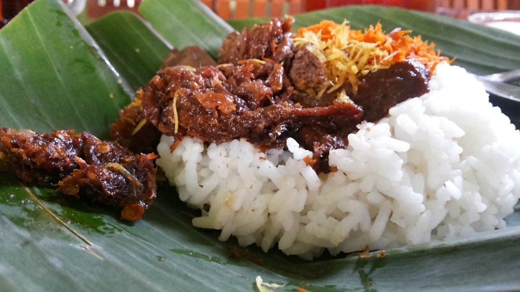 Cara penyajian nasi krawu