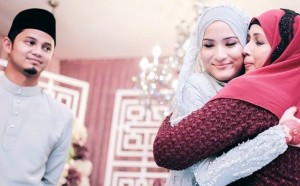 Jurus Ampuh Disayang Ibu Mertua, Poin Terakhir Paling Manjur!