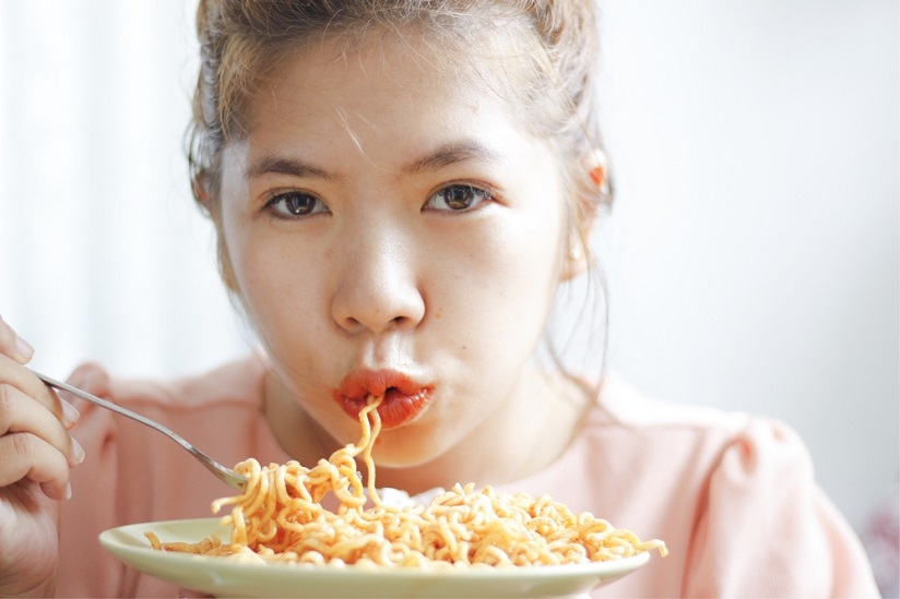 Saat Hamil Ngidam Makan Mie Instan? Cari Tahu Yuk, Sebenarnya Boleh Tidak Mengonsumsi Mie Instan Saat Hamil