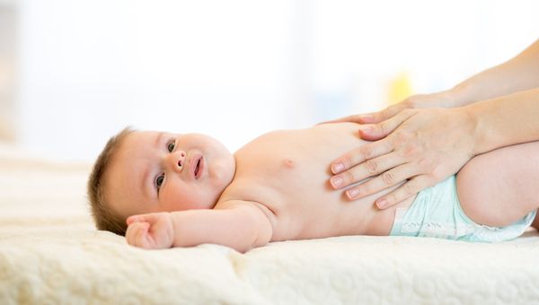 5 Cara Memutihkan Kulit Bayi Agar Halus Dan Lembut Dengan Bahan Alami