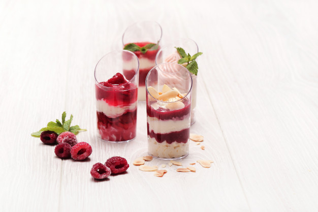 Resep Dessert Box Ala Rumahan Yang Cocok Dijadikan Hampers Natal