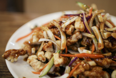 Mencicipi Makanan Khas Korea yang Lagi Hits, Ini Lho Resep Tangsuyuk yang Praktis!