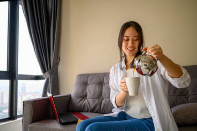 Mengatasi Perut Begah Setelah Berbuka Puasa