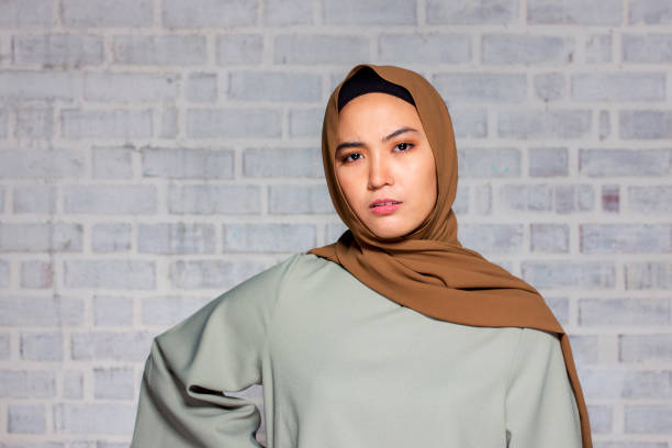 Warna Hijab yang Cocok untuk Skin Tone Orang Indonesia