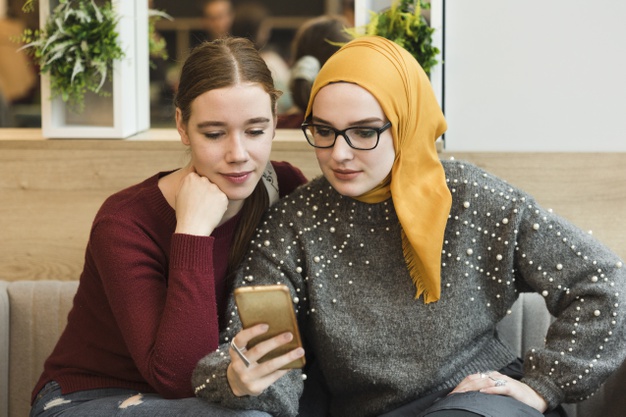 Ini Dia! Daftar Online Shop Hijab Terbaik Di Indonesia