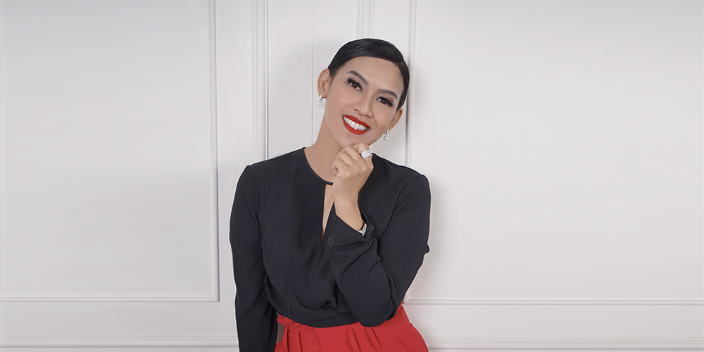 Kartini Modern: Gloria Tobing, Ahli Marketing Dari Perusahaan Berlian Terkenal