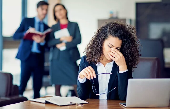 5 Cara Menghadapi Tindakan Bullying Di Tempat Kerja 