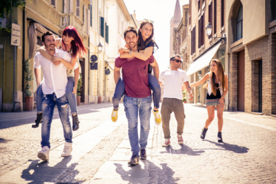 Pasangan Zodiak yang Dinilai Cocok dan Bahagia Jika Bersama