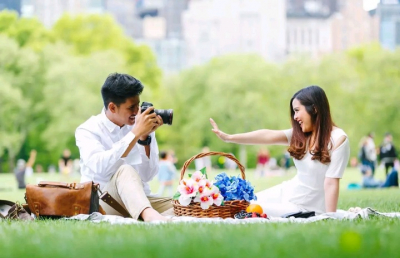 5 Tanda Pria Serius Jalani Hubungan Asmara dengan Kamu 