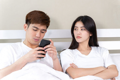 Ladies, Ini 5 Cara yang Harus Dilakukan Ketika Pacar Selingkuh 