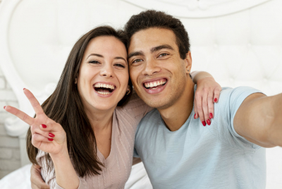 Hampir Selalu Menemani, Jadi Ini Lho 5 Tanda Sahabat Pria Naksir Kamu, Ladies!