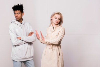 Apakah Kamu Pasangan yang Egois? Coba Cek dengan Tanda-Tanda Ini 