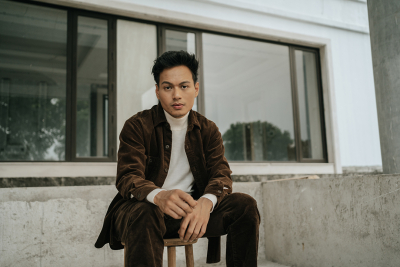 HOME: Pesan Penuh Cinta Dari Rendy Pandugo