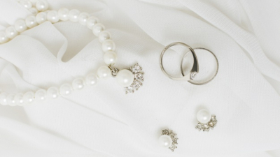 Ternyata Warna Emas Bukan Hanya Kuning Lowh, Ladies