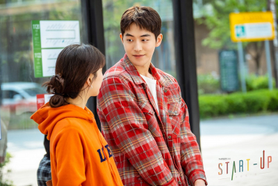 Drama Korea Terbaru Bae Suzy " Start Up" Yang Bisa Menemani Malam Minggu Kamu