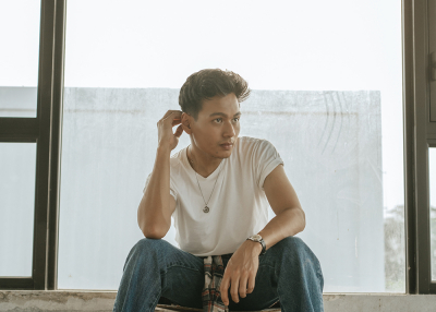 Aksi Keluarga Kecil Rendy Pandugo Di Music Video Terbaru Home