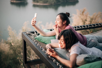 Film & Serial Ini Cocok Banget Di Tonton Saat  Rindu Travelling