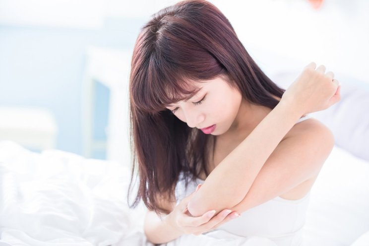 5 Bahan Alami Ini Ampuh Mencerahkan Lutut dan Siku 