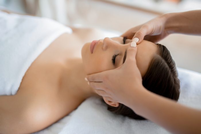 Manfaat Facial Massage Bagi Kesehatan Dan Kecantikan Wajah 