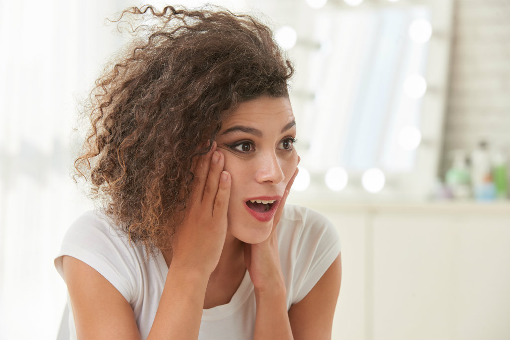 Tak Tahan Lama, Inilah 6 Penyebab Makeup Mudah Luntur Yang Harus Kamu Sadari