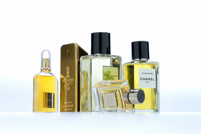5 Jenis Parfum yang Awet Tahan Lama