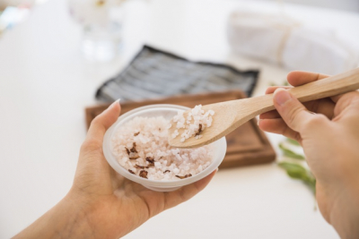 Produk 2 in 1 Scrub dan Masker Yang Wajib Dicoba!