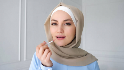 Tips Makeup Natural dan Tahan Lama Saat Lebaran