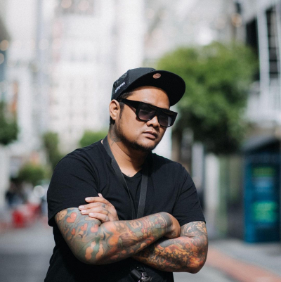 Sangat Populer, Ini Chord dan Lirik Surat Cinta Untuk Starla, Sinopsis Film Juga Ada!