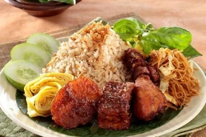 Mengenal Nasi Ulam, Makanan Khas Betawi dan Resep untuk Membuatnya