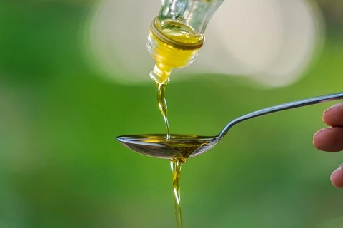 6 Efek Samping Minum Minyak Zaitun Dibalik Manfaatnya yang Luar Biasa