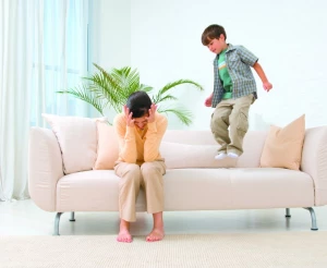 7 Tips Mengatasi Anak Hiperaktif dengan Tepat