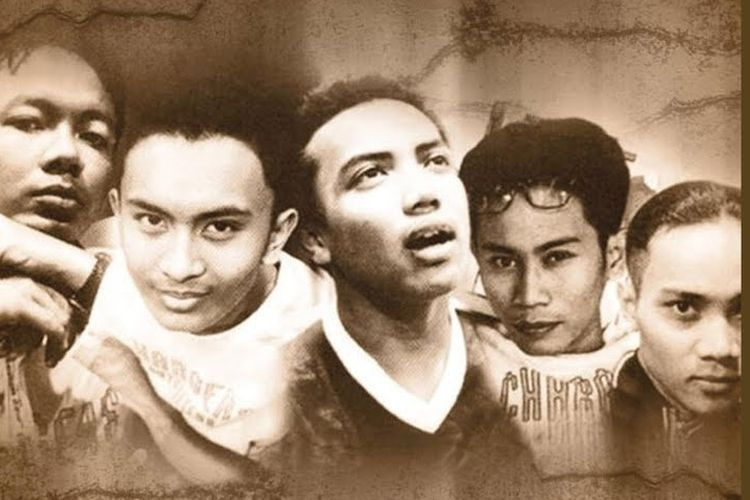 Lagu Lawas, Chord Dan Lirik Lagu 'Rahasia Pohon Cemara' Dari Exist Band Asal Malaysia