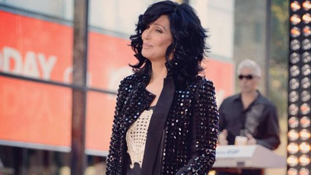 5 Fakta Mengejutkan dari Penyanyi Legendaris Cher