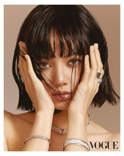 YG Entertainment Dituduh Menunda Debut Solo Lisa: Dikabarkan Rilis Juni 2021