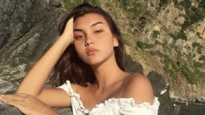 4 Fakta Caitlin North Lewis, Wanita yang Ada di Unggahan Instagram Nicolas Saputra